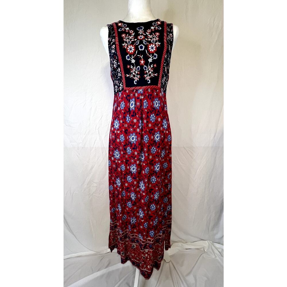 Cute Summer Dress by Sfera